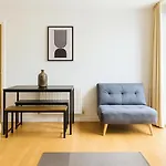 Stylish Flat In Dalston - Easy Access To Shoreditch & The City